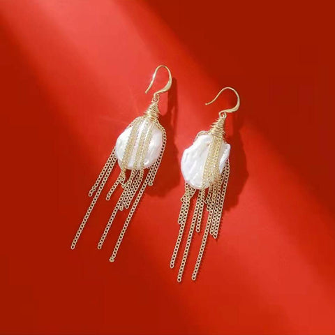 2022 New design fashion Pearl tassel earrings for women