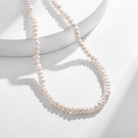 2022 New style fashion Temperament millet pearl collar bone chain necklaces