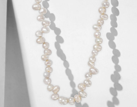 2022 New design fashion temperament Freshwater pearl necklace for female