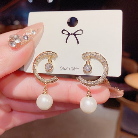 2021 New Fashion Korean Oversized White Pearl Drop Earrings for Women