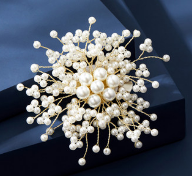 2022 New fashion brooch handmade imitation pearl corsage Inpluser